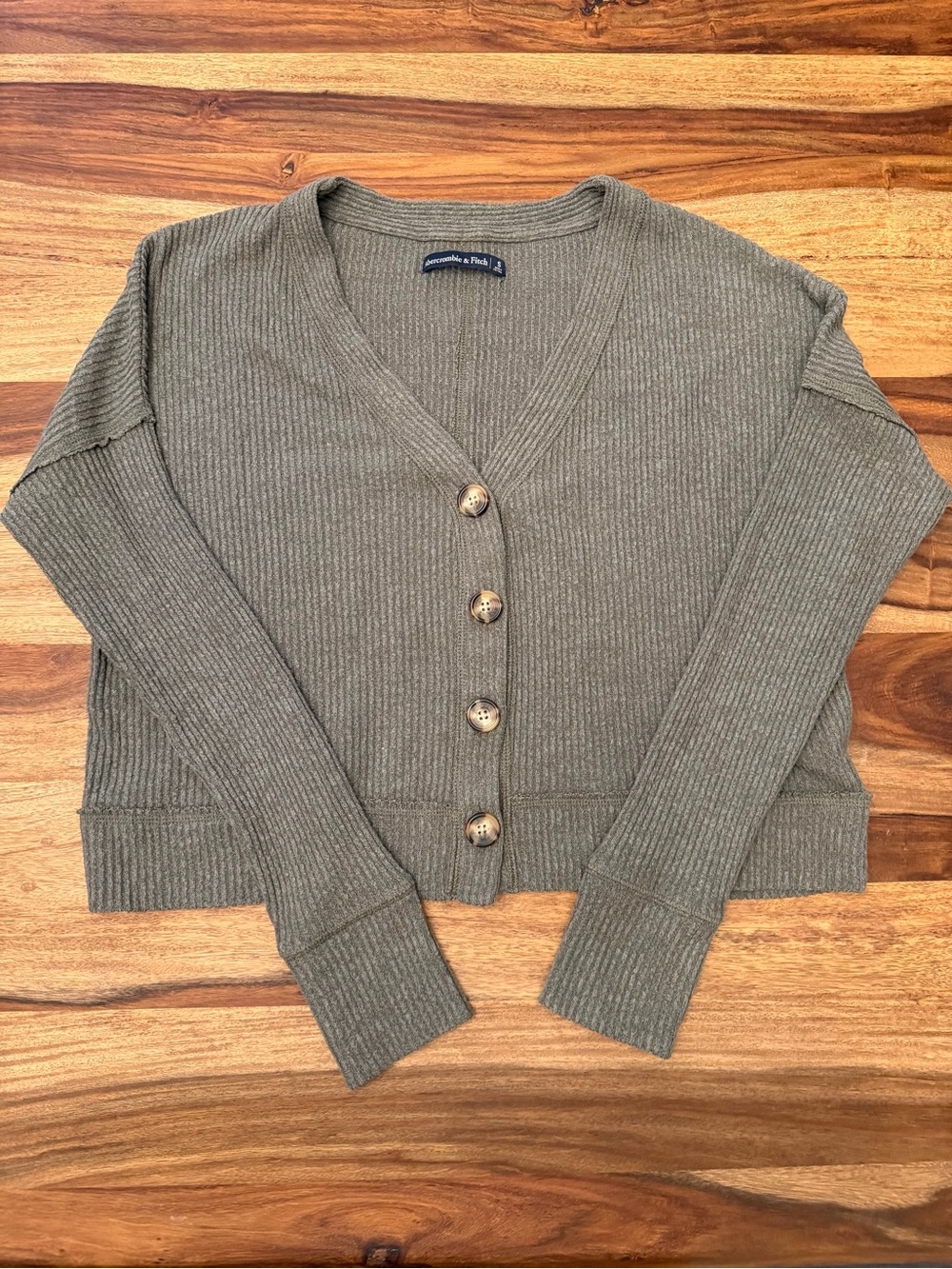 Abercrombie & Fitch Olive Ribbed Button-Front V-Neck Cardigan - Small